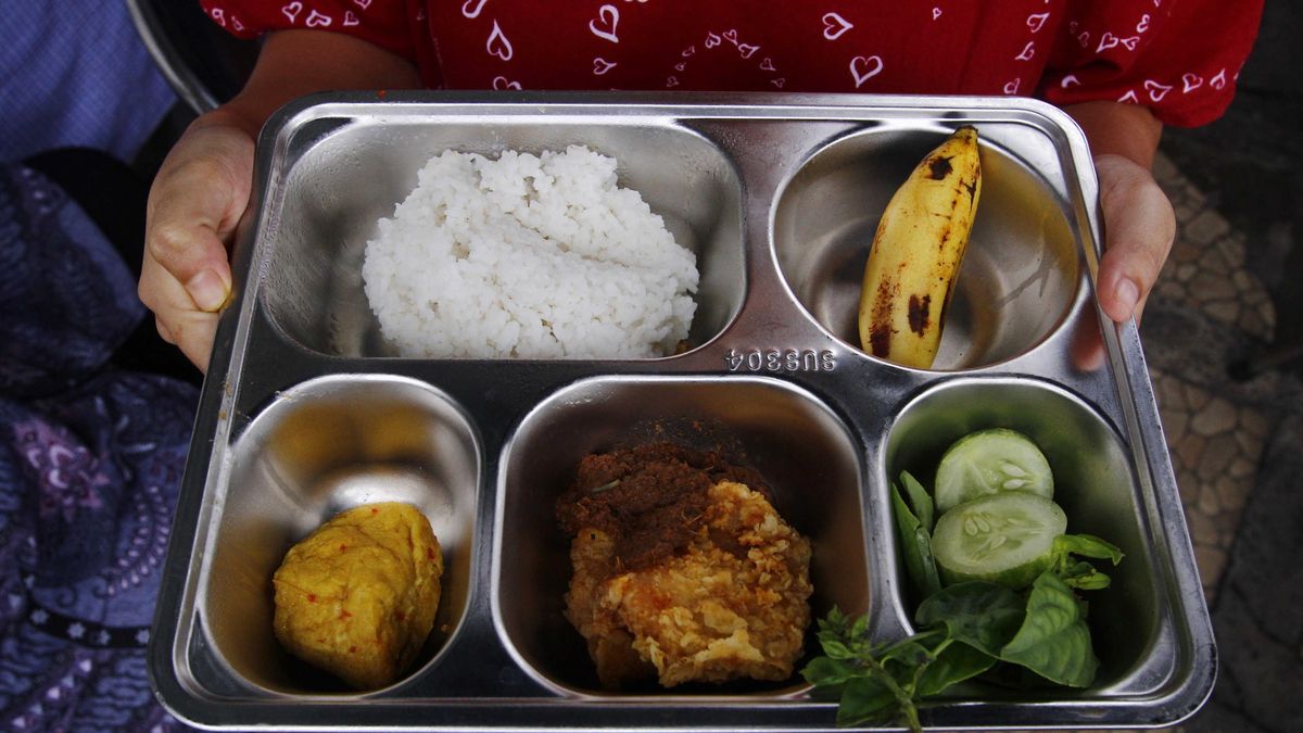 MBG Prasmanan Mulai Diuji Coba, Bagaimanna Cara Siswa Ambil Makanan dan Aturan Porsinya?