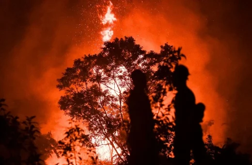 DPR Usul Revisi UU Kehutanan, Atur Pelaku Karhutla Golongan Terorisme Lingkungan
