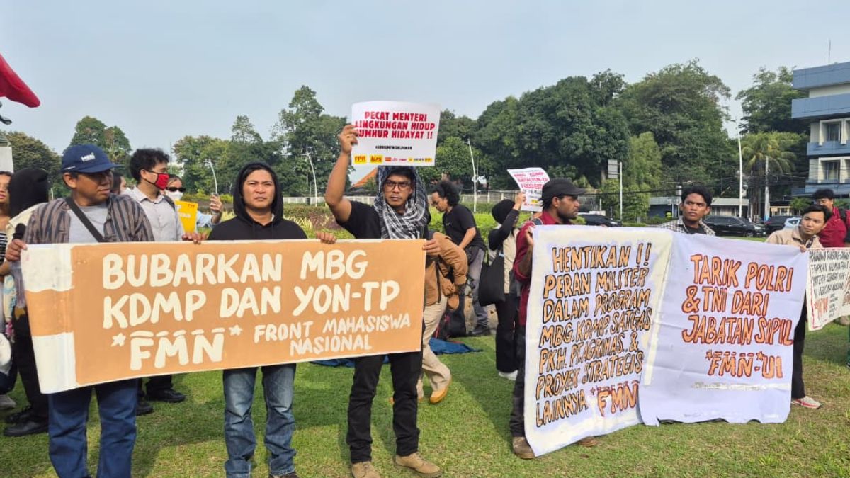 Massa Aksi 20 Oktober Padati Tugu Tani, Soroti Karhutla dan Angka Keracunan MBG