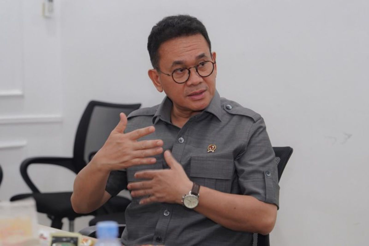 Rencana Khusus: Kemarin, program Belanja Nasional hingga semua lokomotif pakai B40