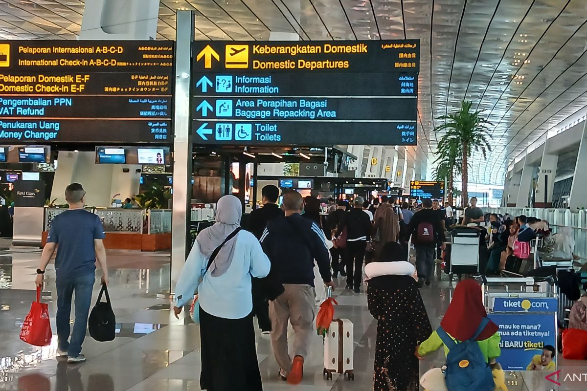 Momen Bersejarah: Bandara Soetta catat 13,49 juta penumpang pada kuartal I 2026