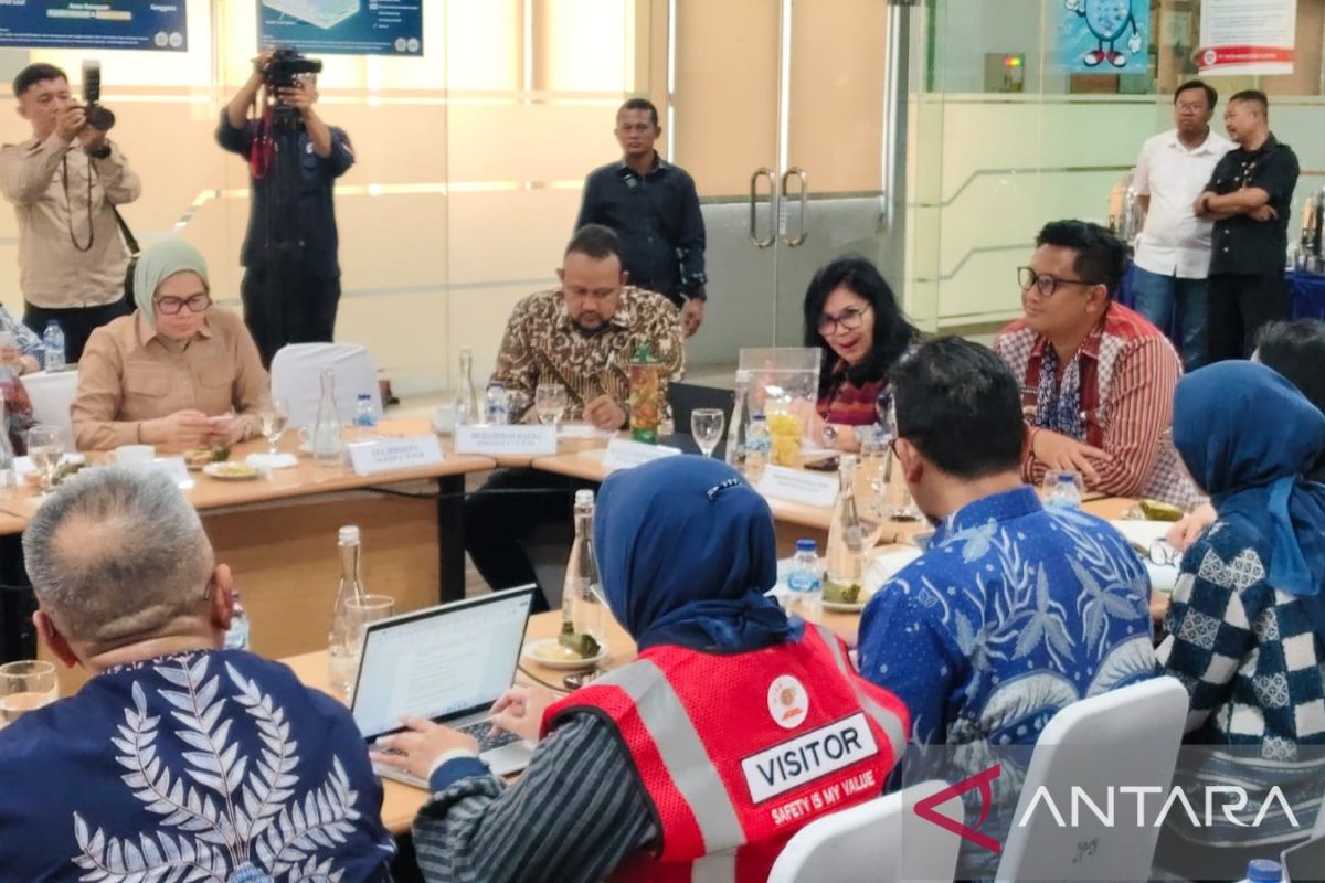 Kebijakan Baru: Komisi VII DPR RI minta industri AMDK ciptakan lingkungan seimbang