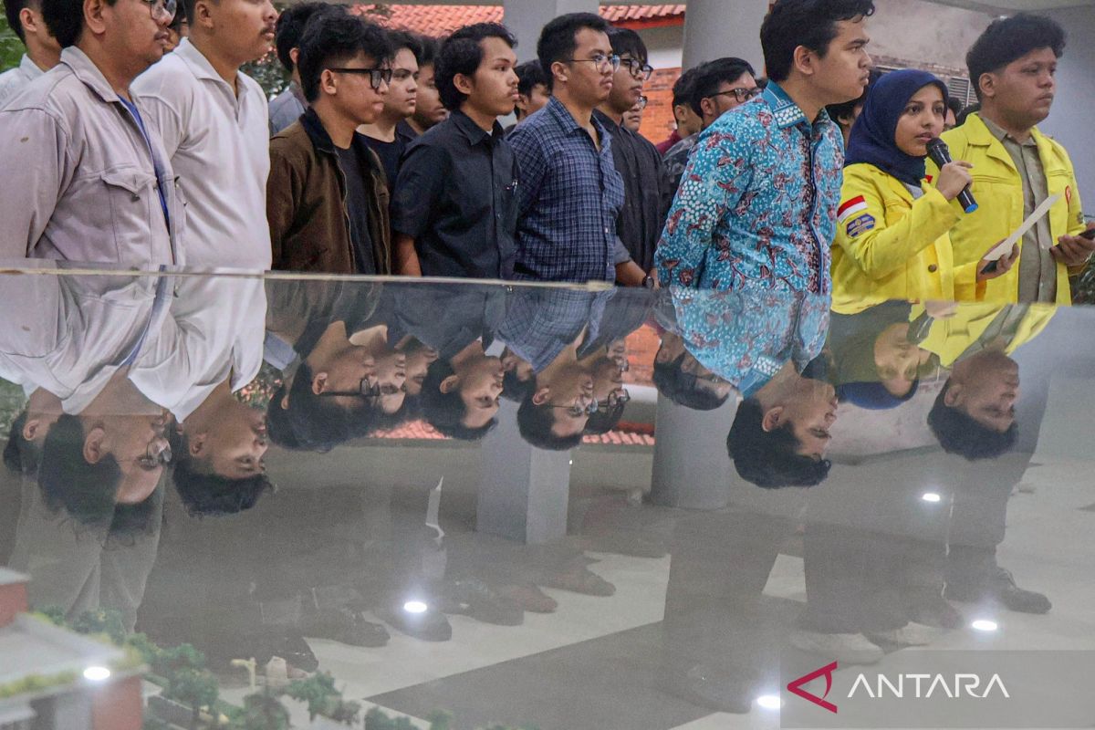 Menghadapi Tantangan: Kemarin, kasus pelecehan di FH UI hingga mutasi besar Kejagung