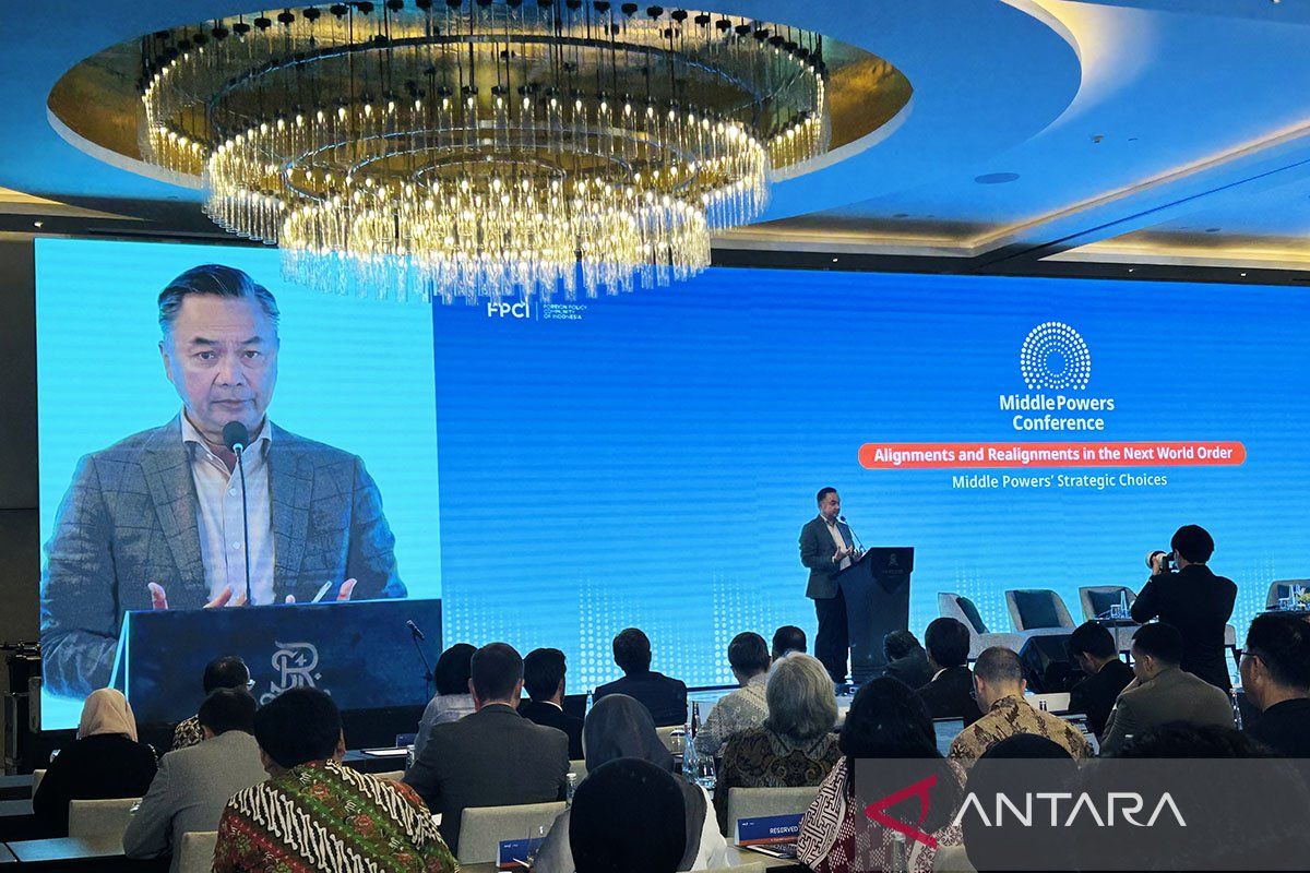 Kunjungan Penting: Dino Patti Djalal sarankan Prabowo fokus perkuat ASEAN