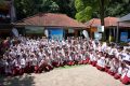Key Strategy: BYD Sebar Ribuan Sepatu dan Tas, Dukung Langkah Anak Bangsa untuk Masa Depan