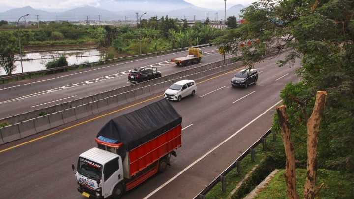 Angkutan Barang Sumbang Hampir Sepertiga Emisi – padahal Jumlahnya Tak Sampai 4 Persen Populasi