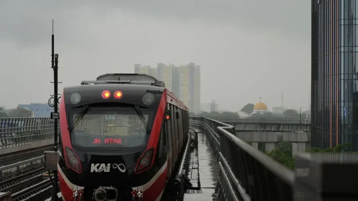 Special Plan: MRT dan TransJakarta Rp1 Hari Ini, Kenapa Tarif LRT Jabodebek Tetap Normal? Ini Alasannya