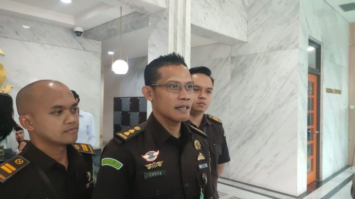 What Happened During: Dugaan Korupsi Tunjangan Rumah DPRD, Wabup Indramayu Syaefudin Diperiksa Kejati Jabar