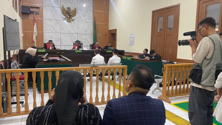 Nama Oky Pratama Terseret di Sidang Pengusaha Skincare Heni Sagara – JPU Bongkar Bukti Transfer Rp20 Juta ke Te