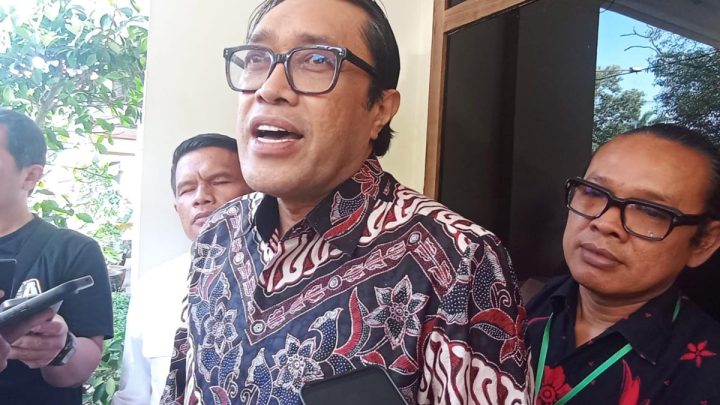 Important Visit: Ono Surono Hadiri Sidang: Hakim Malah Tanyakan Relevansi hingga Ade Kunang Nyatakan Tak Ada Uang ke PDIP