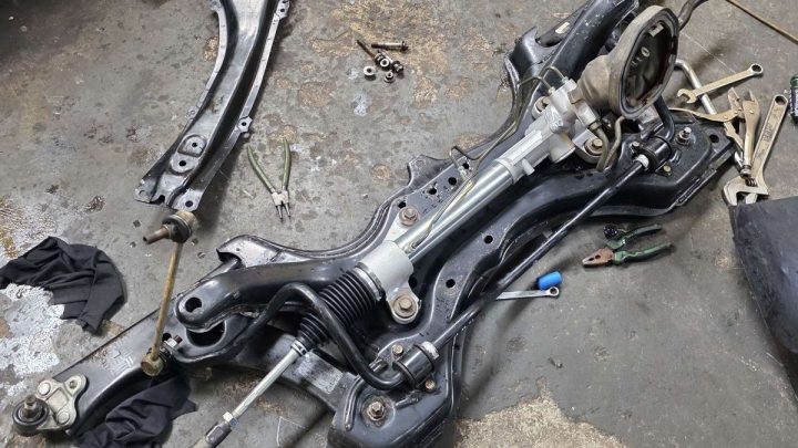 Solution For: Hal-Hal yang Bikin Rack Steer Mobil Cepat Rusak, Apa Saja?