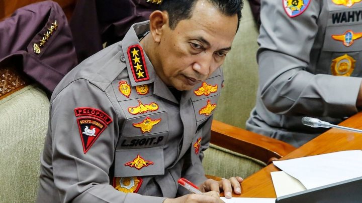 Topics Covered: Listyo Sigit Dukung Peluang ASN dan Profesional Sipil Masuk Struktur Polri