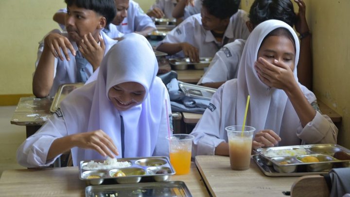 Latest Program: BGN Pertimbangkan Hentikan Penyaluran MBG untuk SMA
