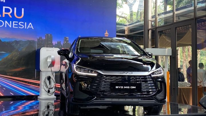 Announced: BYD M6 DM Resmi Meluncur! Harga Mulai Rp298 Juta, Sekali Isi Bensin Bisa Tembus 1.000 Km
