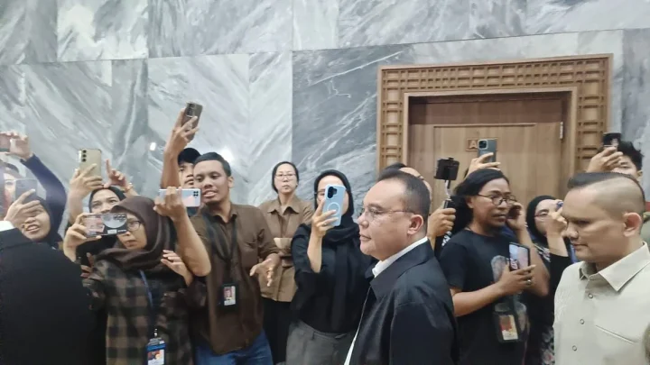 Key Discussion: Dasco Terima Mahasiswa yang Gelas Aksi Demo di DPR