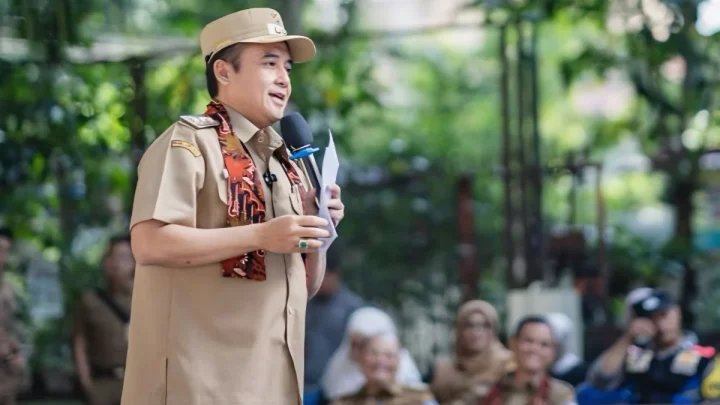 Solution For: Bersyukur Praperadilan SP3 Ditolak, Erwin Ungkap Tak Dilibatkan Farhan Buat Urus Kota Bandung
