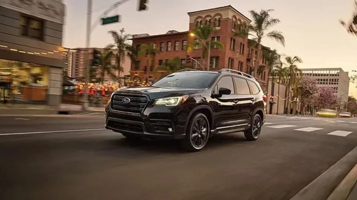 Subaru Recall Ratusan Ribu Mobil Karena Salah Cetak Stiker