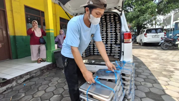 Key Discussion: Kecewa Dianggap Biang Kerok hingga Maling, Mitra MBG Bakal Gembok Dapur Secara Nasional