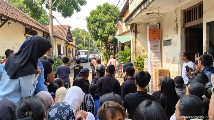 Visit Agenda: Densus 88 Geledah Rumah Pedagang Es Teh di Tasikmalaya, Terkait Ledakan di Dadaha